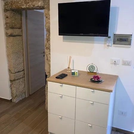 Vecchio Loft Holiday home Syracuse